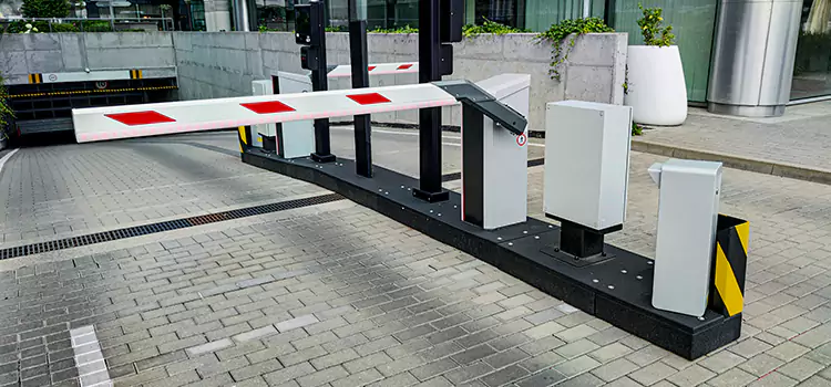 Custom Gate Design & Integration Lathrop